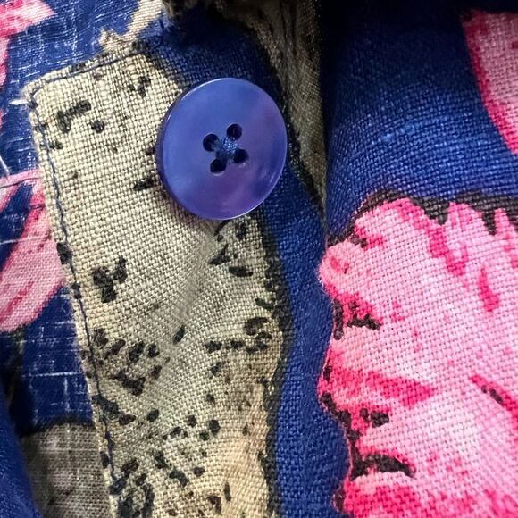 Chico’s size 1 gorgeous pink & blue floral linen jacket - Picture 3 of 7